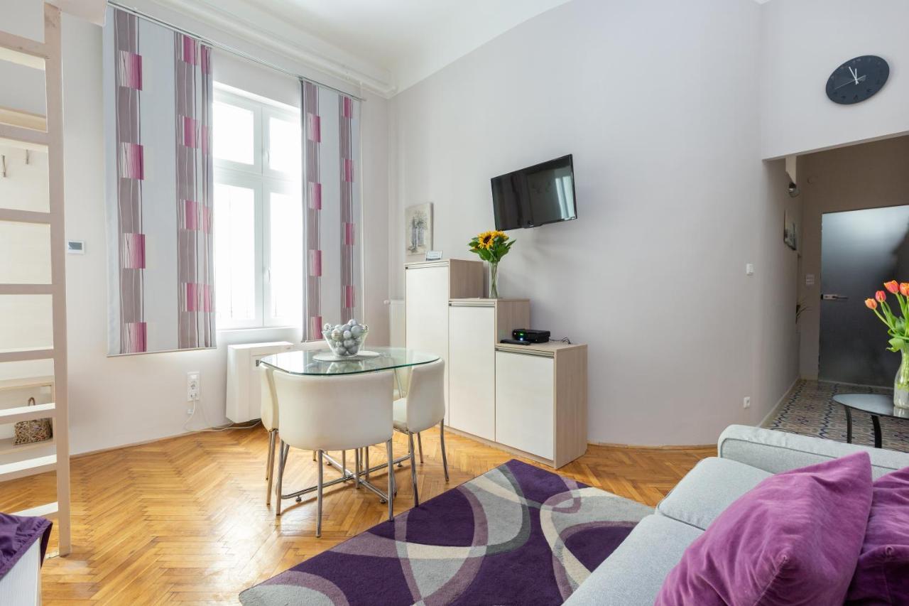 Balaton Apartment Central Budapest Budapeste Exterior foto